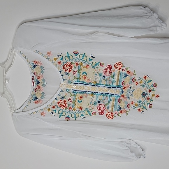 Johnny was embroidered buttoned front blouse size large - Picture 2 of 12